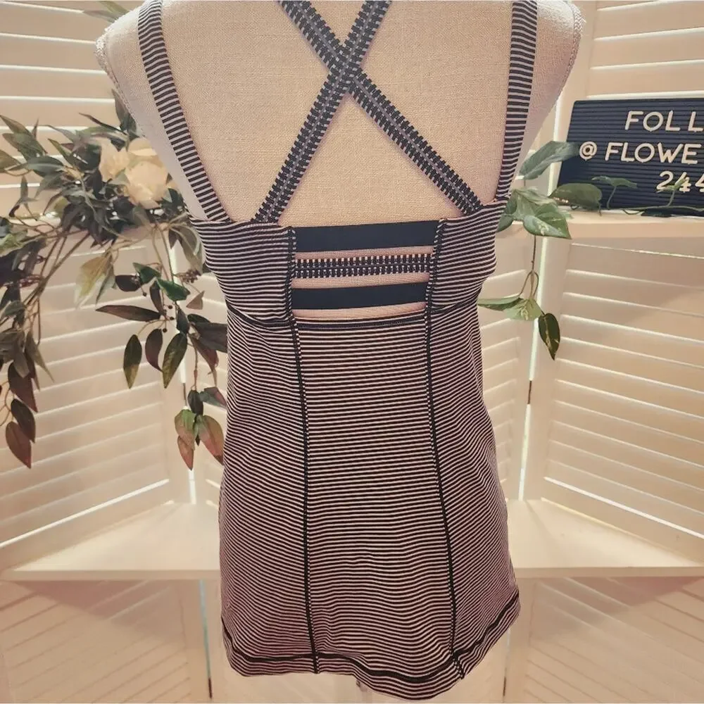 LULULEMON TANK NAVY STRIPE SIZE MED